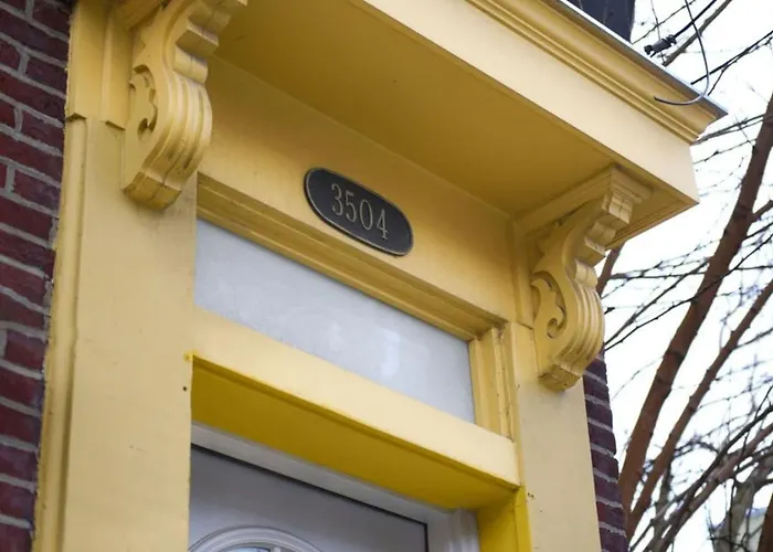 Hostwise - Pet Friendly, King Bed, 2br 2ba Holiday home Pittsburgh